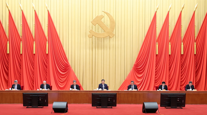 習(xí)近平：時(shí)刻保持解決大黨獨(dú)有難題的清醒和堅(jiān)定，把黨的偉大自我革命進(jìn)行到底